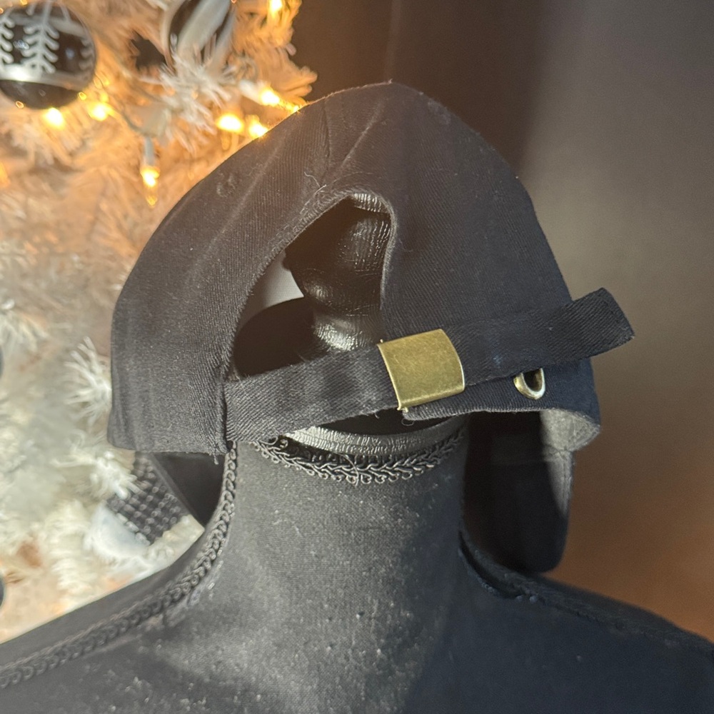 Womens studded black hat - Picture 4 of 7